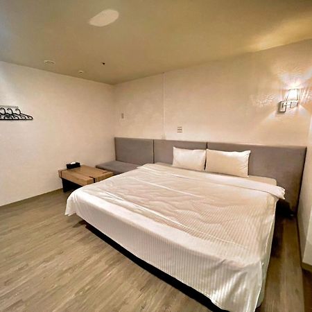 Walker Hotel - Zhengyi 2 Đài Bắc Ngoại thất bức ảnh
