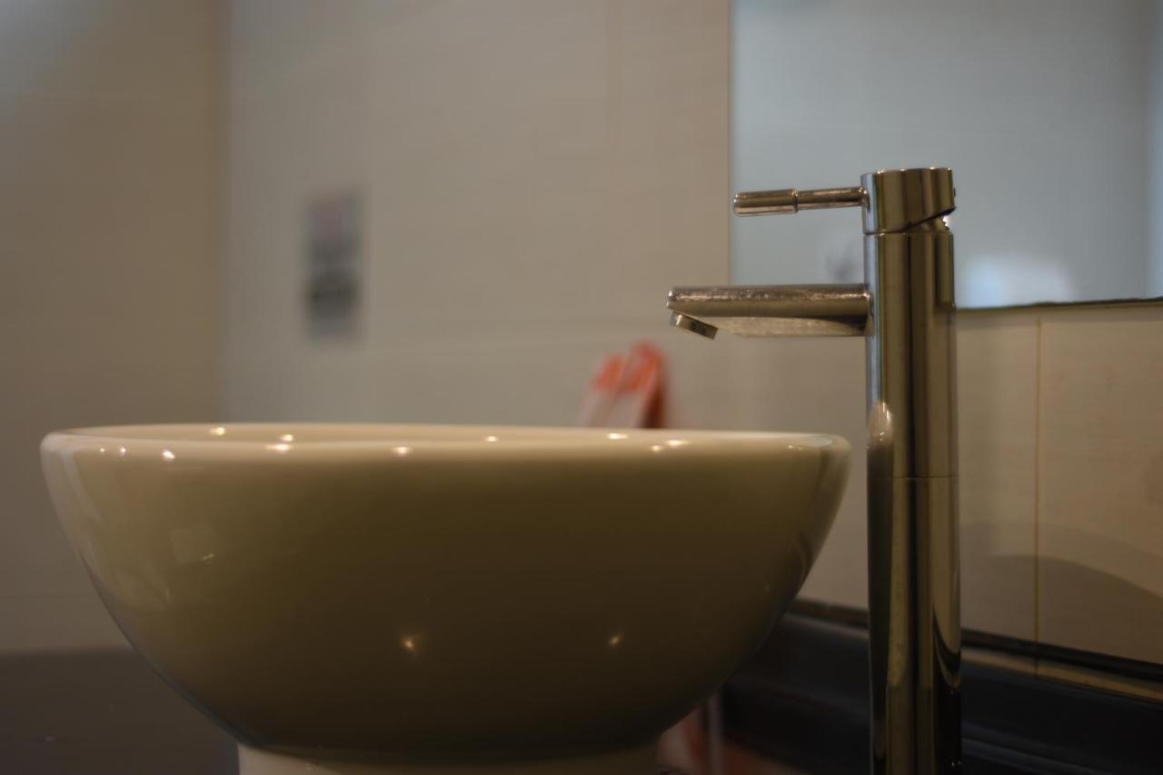 Walker Hotel - Zhengyi 2 Đài Bắc Ngoại thất bức ảnh