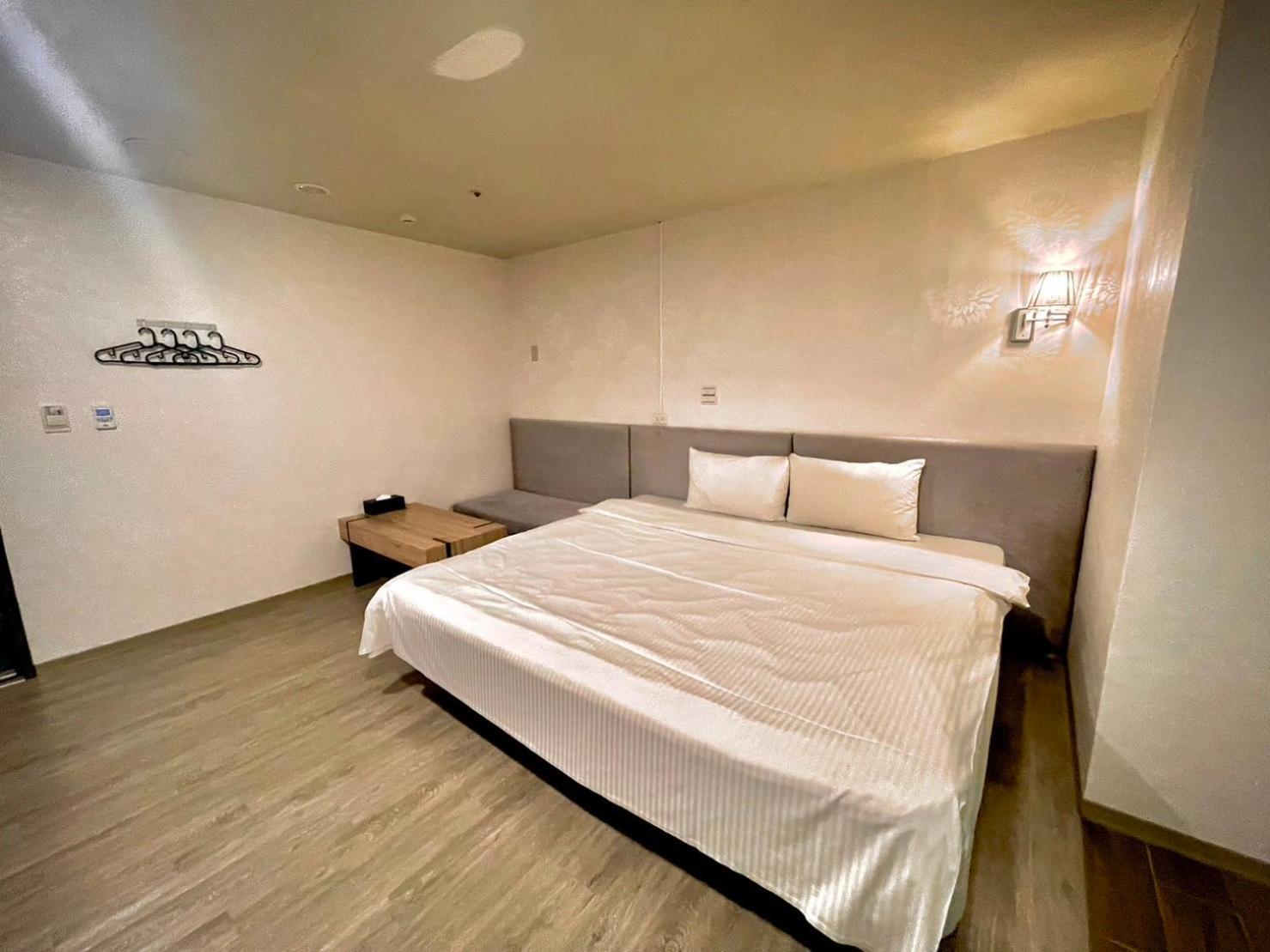 Walker Hotel - Zhengyi 2 Đài Bắc Ngoại thất bức ảnh