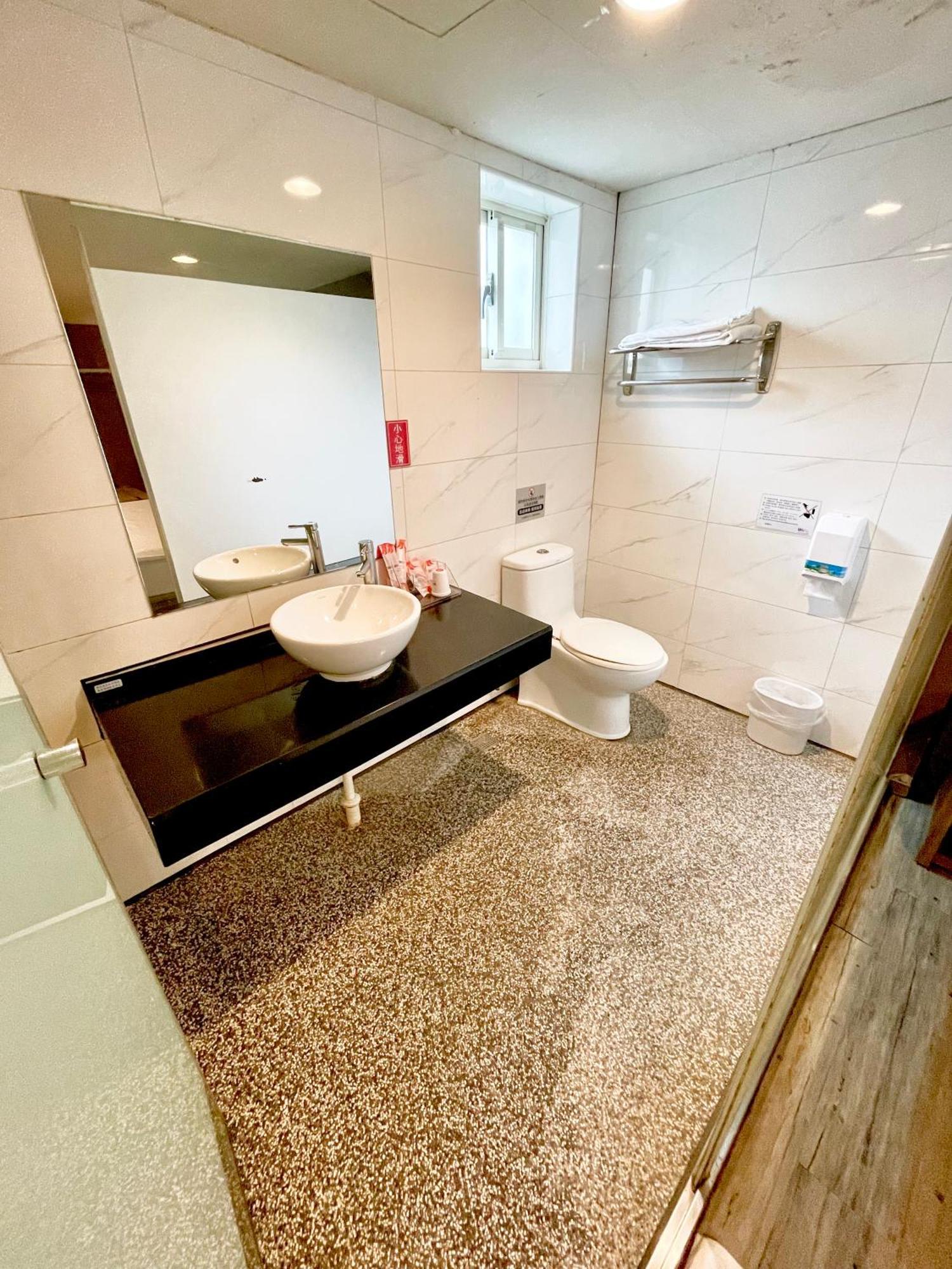 Walker Hotel - Zhengyi 2 Đài Bắc Ngoại thất bức ảnh