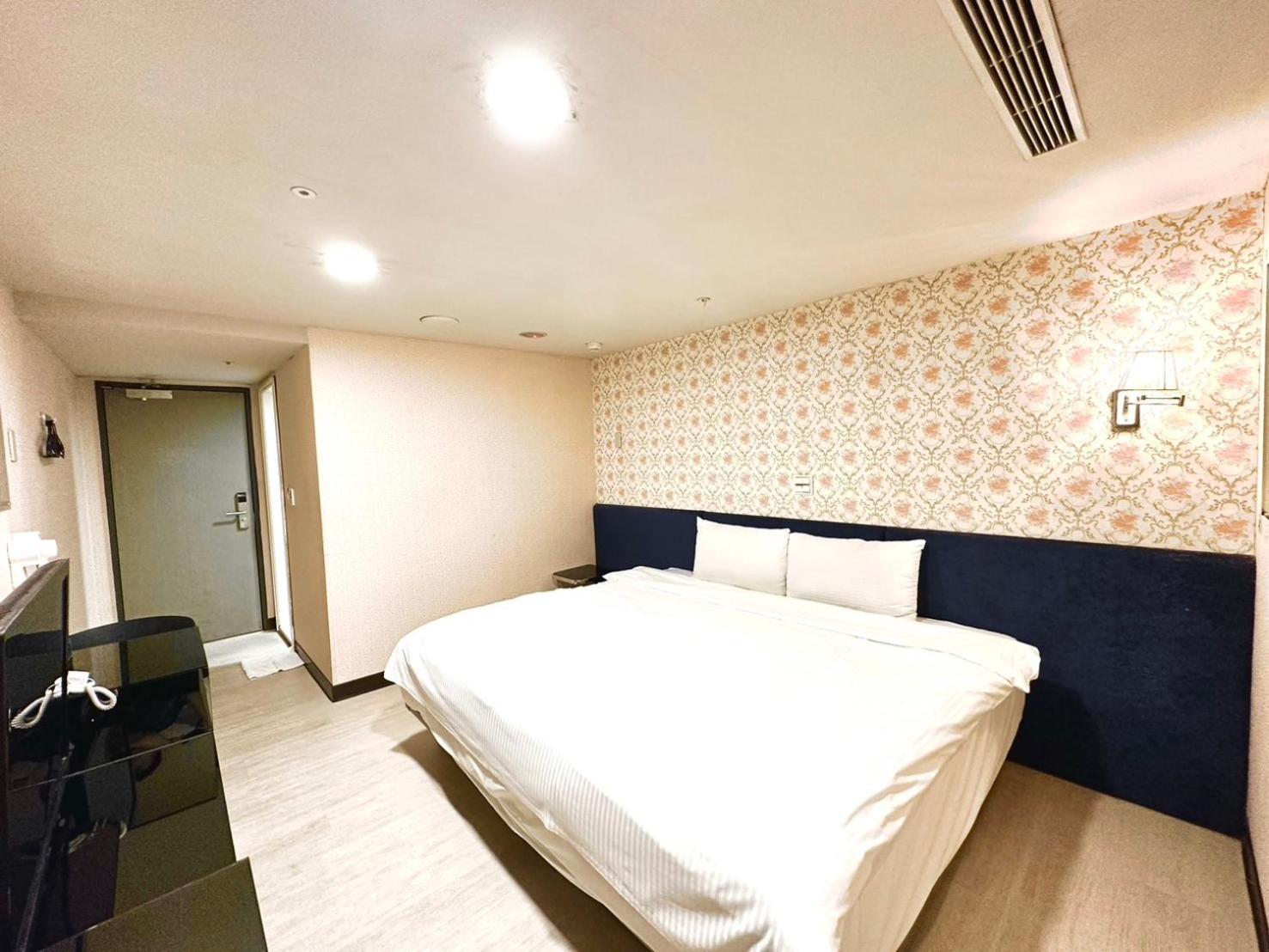 Walker Hotel - Zhengyi 2 Đài Bắc Ngoại thất bức ảnh