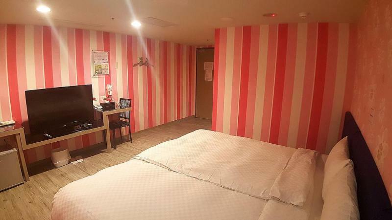 Walker Hotel - Zhengyi 2 Đài Bắc Ngoại thất bức ảnh
