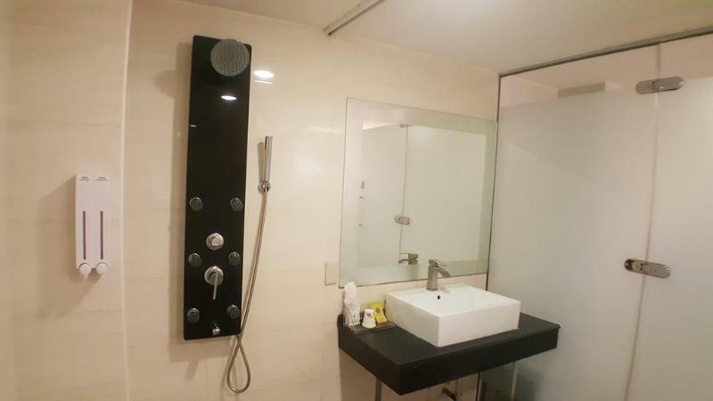 Walker Hotel - Zhengyi 2 Đài Bắc Ngoại thất bức ảnh
